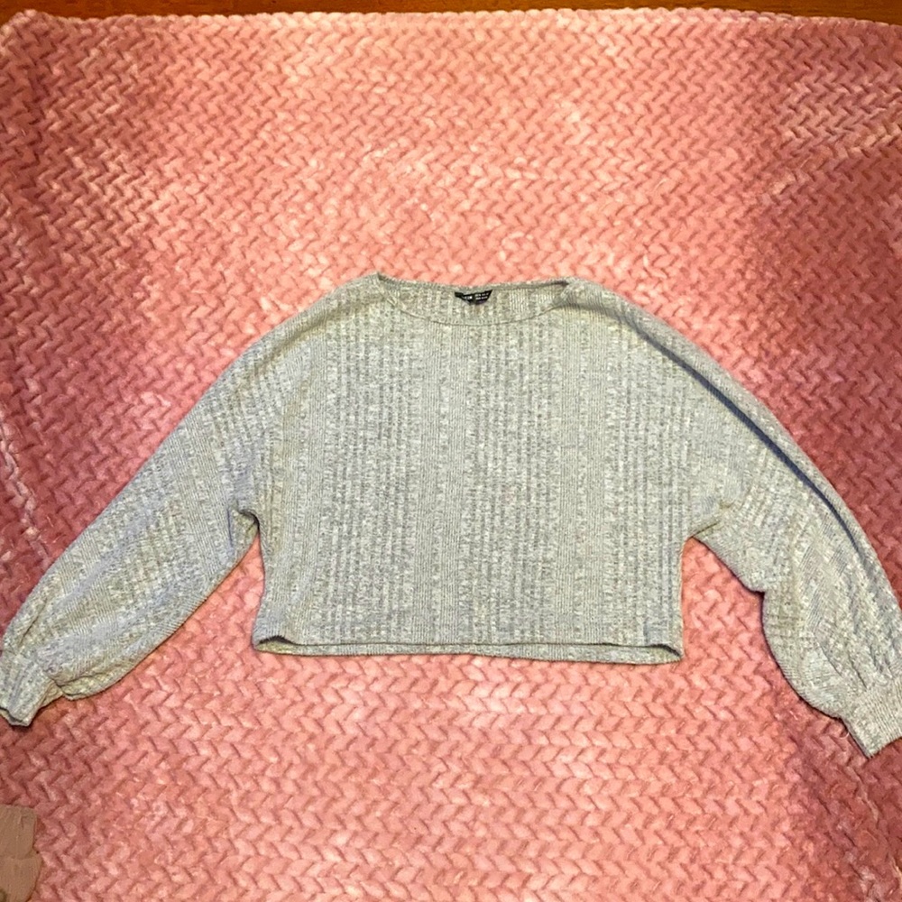Throw over sweater grey